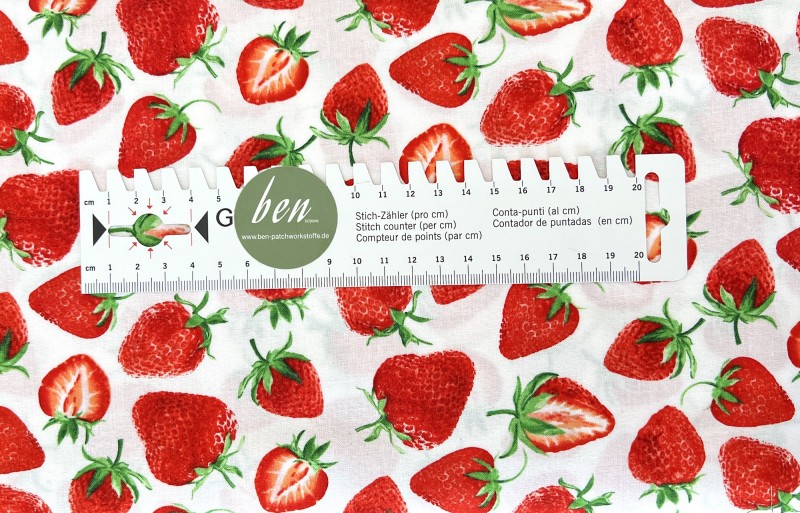 Schöne Erdbeeren auf weiß - 1 Stück = 2,80 Meter