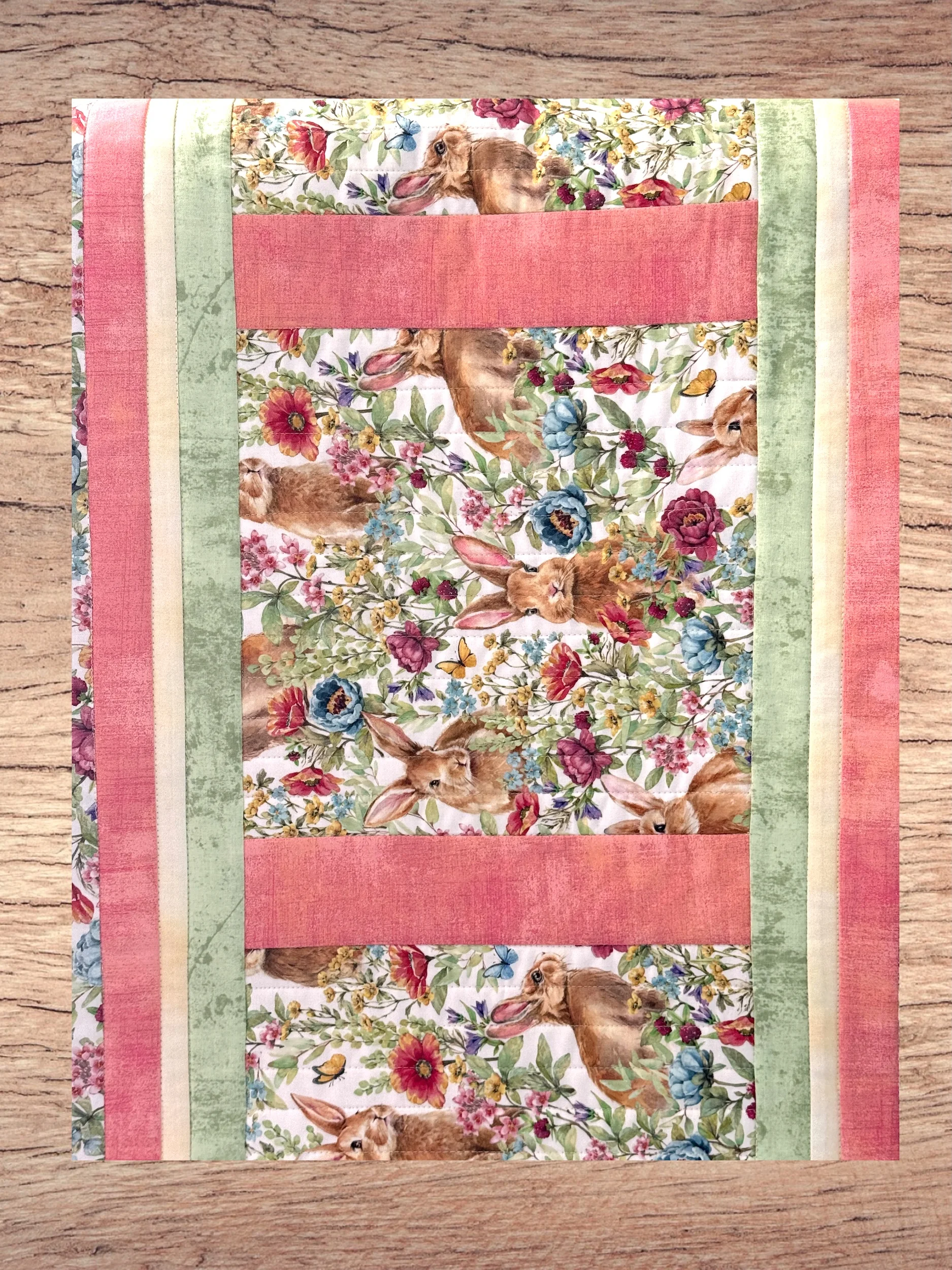 Tischläufer "Blumenhasen" - Quilt Kit